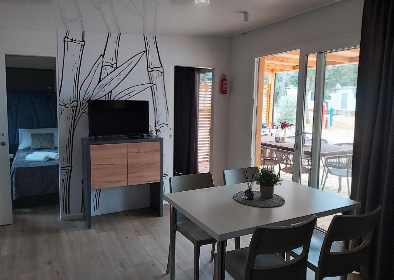 Mobile Home Sole Biograd Na Moru Dış mekan fotoğraf