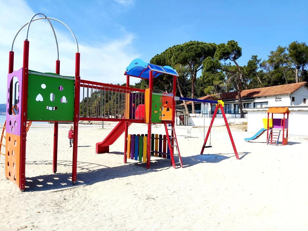 Mobile Home Sole Biograd Na Moru Dış mekan fotoğraf