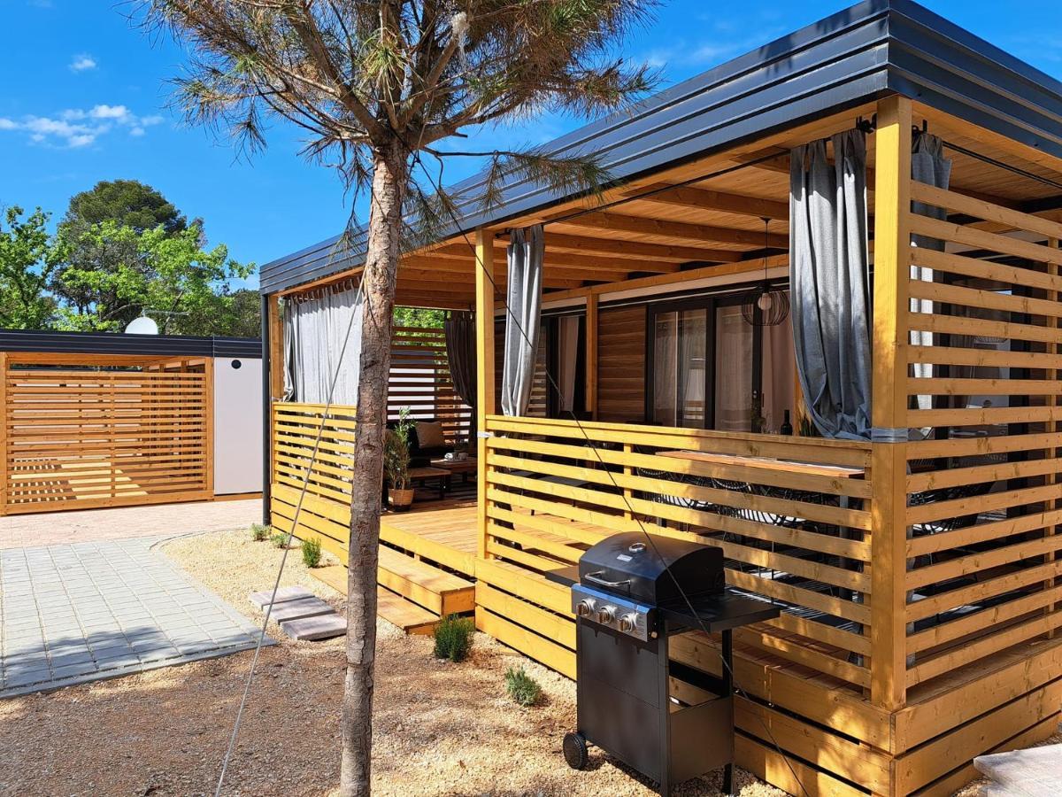 Mobile Home Sole Biograd Na Moru Dış mekan fotoğraf