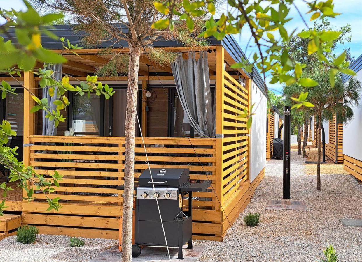 Mobile Home Sole Biograd Na Moru Dış mekan fotoğraf